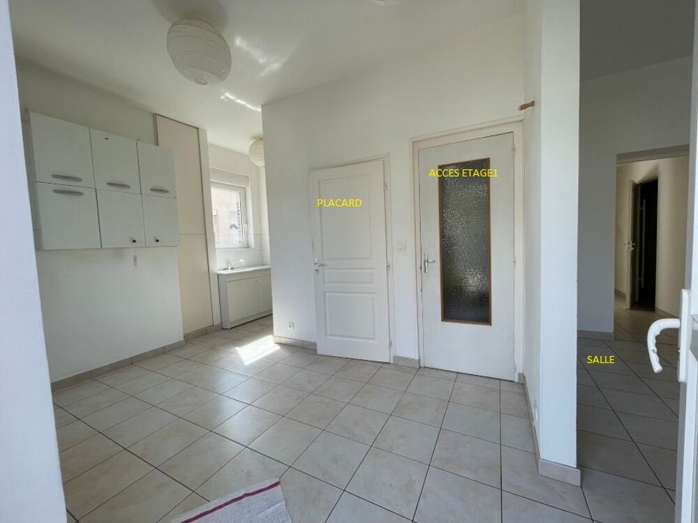 Vente Maison Livarot (14140)
6 pièces  5 chambres  101 m²  Terrain 70 m² Livarot