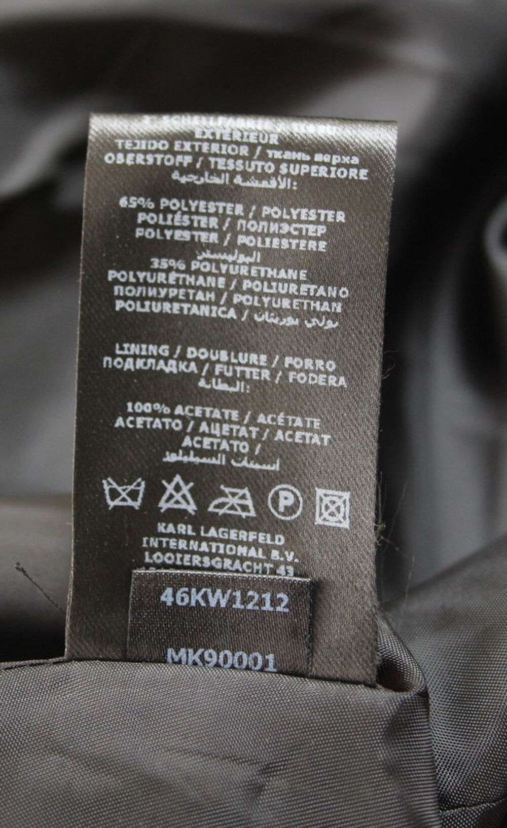 Jupe courte &agrave; plis KARL LAGERFELD T. 38 Vêtements