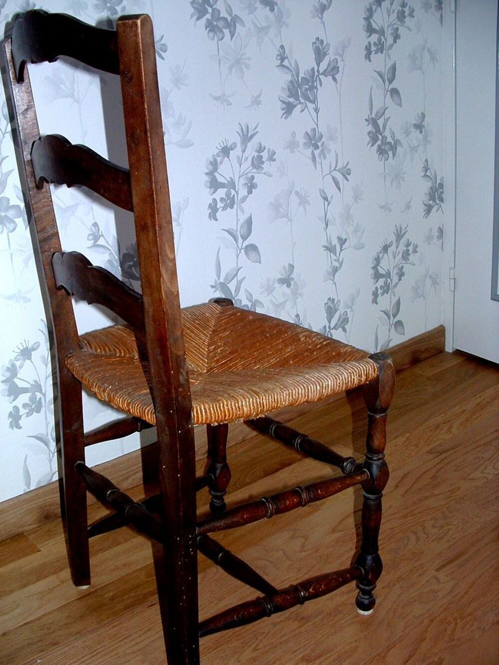 Chaise ancienne Meubles