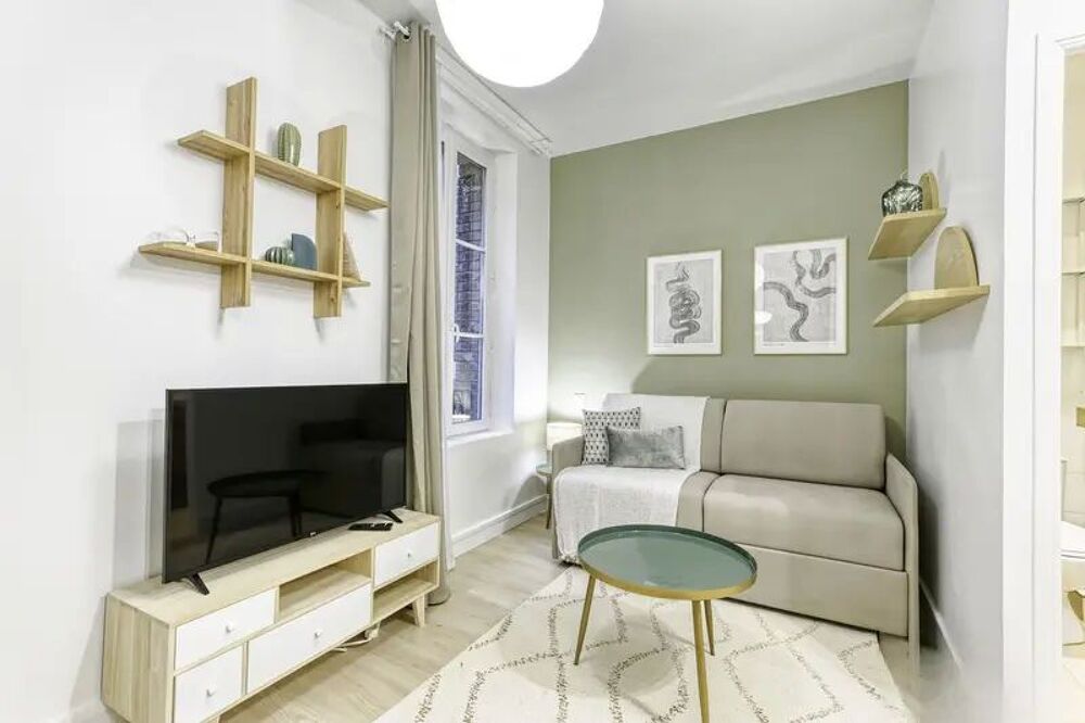 Location Appartement Un T1 plein de charme Paris 18
