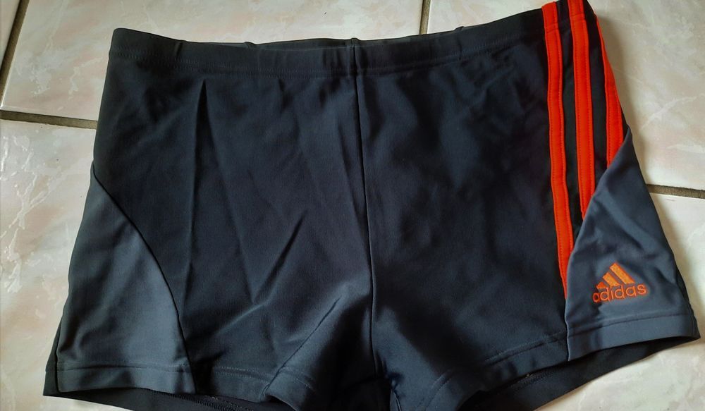 Maillot de bain ou boxer de bain noir Adidas Original - T 40 Vêtements