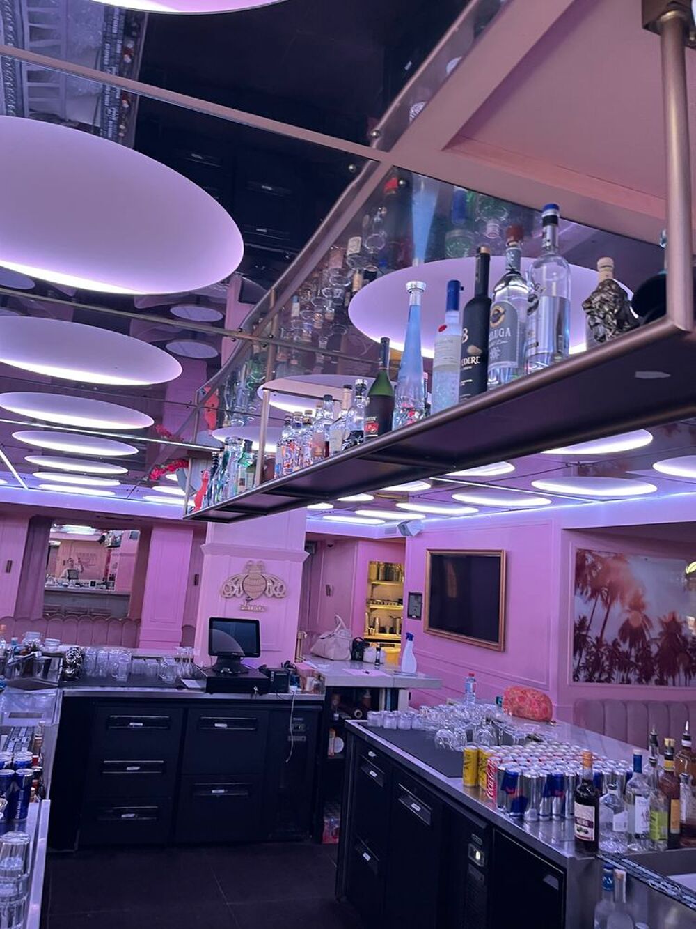   Étagère de bar  