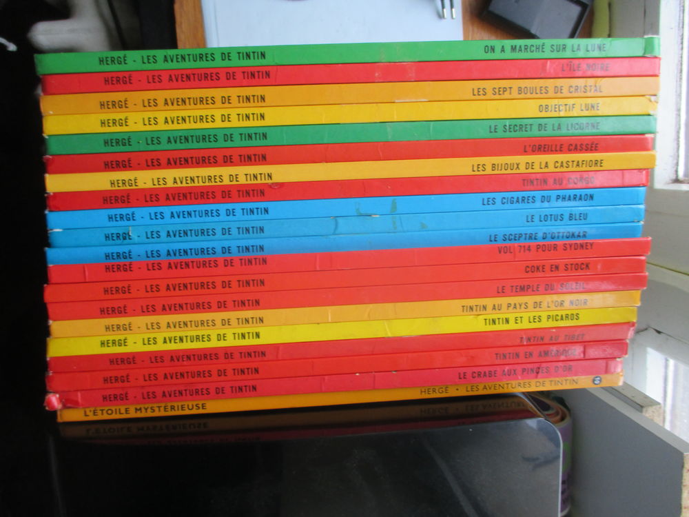 collection de 20 volumes de &quot;TINTIN&quot; 1984 Livres et BD