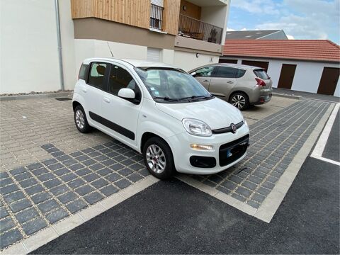 Fiat panda Lounge 1.2 8v 69ch Blanc, 4cv, 5 portes
