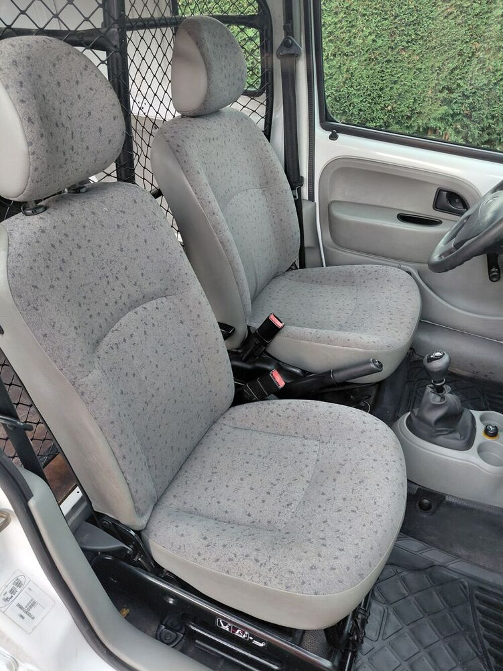 Kangoo Express KANGOO EXPRESS 1.5 dCi - 70 CONFORT 2004 occasion 17150 Mirambeau