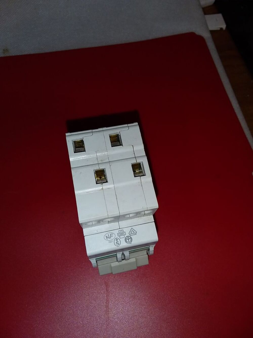 Hager interrupteur 4P 25A neuf SB425F Bricolage