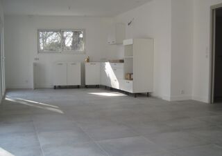 Location Maison Maison 5 pièces Périgny Périgny