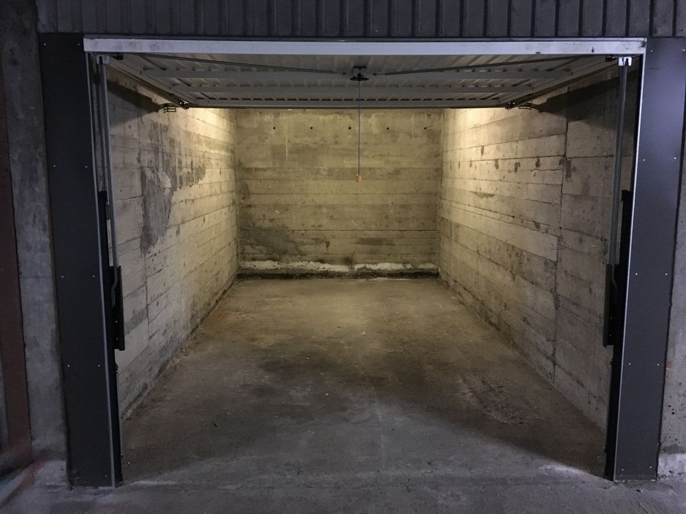 Location Parking/Garage GARAGE INDIVIDUEL SECURISE - TERMINUS TRAM E - LOUISE MICHEL Grenoble