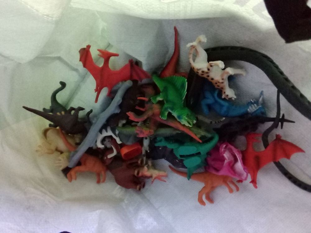 ENSEMBle de 3 dinosaures d&eacute;coratifs D�coration