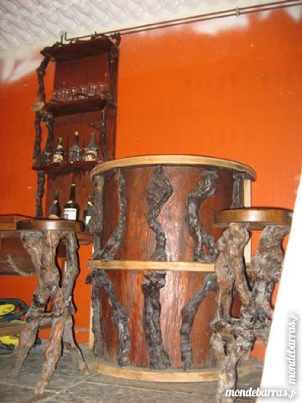 Bar et porte-bouteilles c&egrave;pes de vigne Décoration
