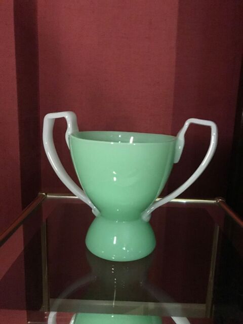 VASE OPALINE VERT TRANSLUCIDE 40 Montluçon (03)