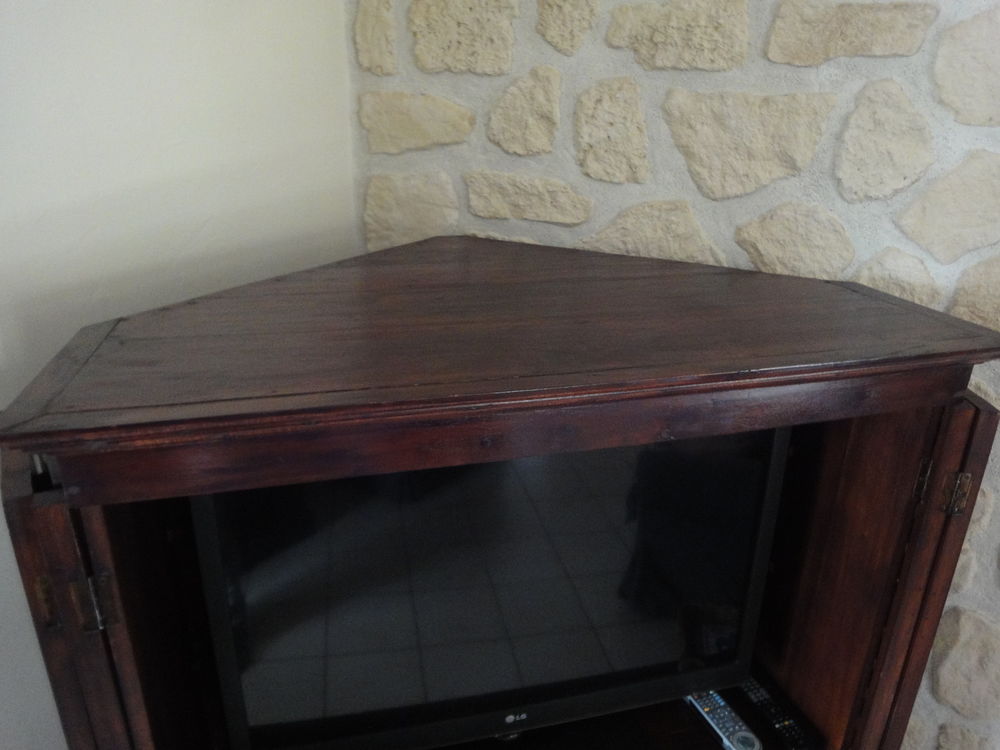 MEUBLE D'ANGLE Meubles