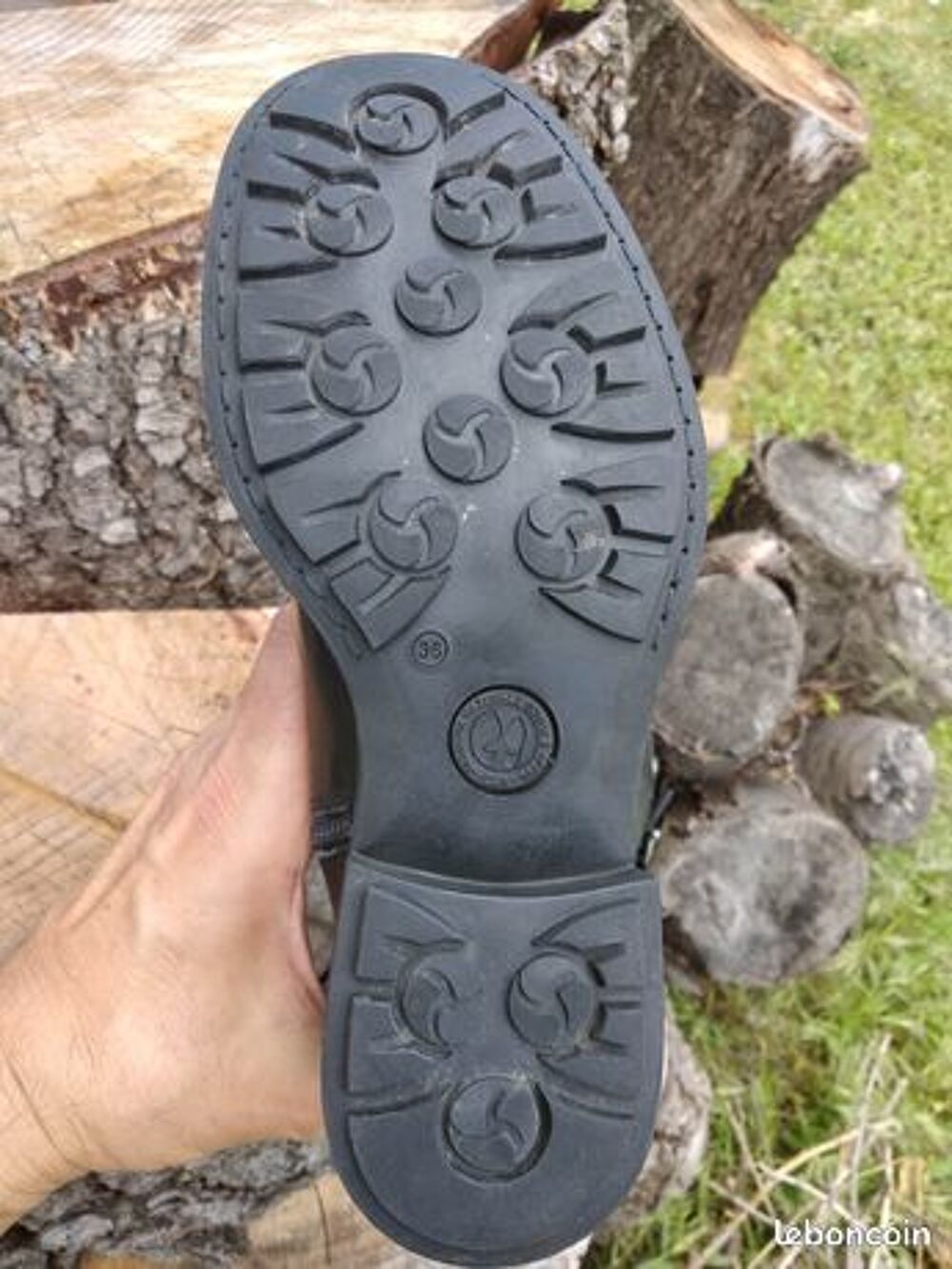 Bottes hautes Myl&egrave;ne T36 nickel fermeture &eacute;clair Chaussures