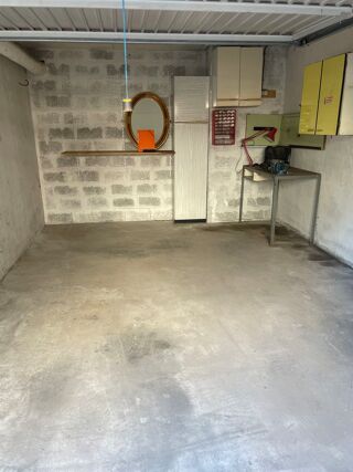  Parking / Garage à vendre 20 m²