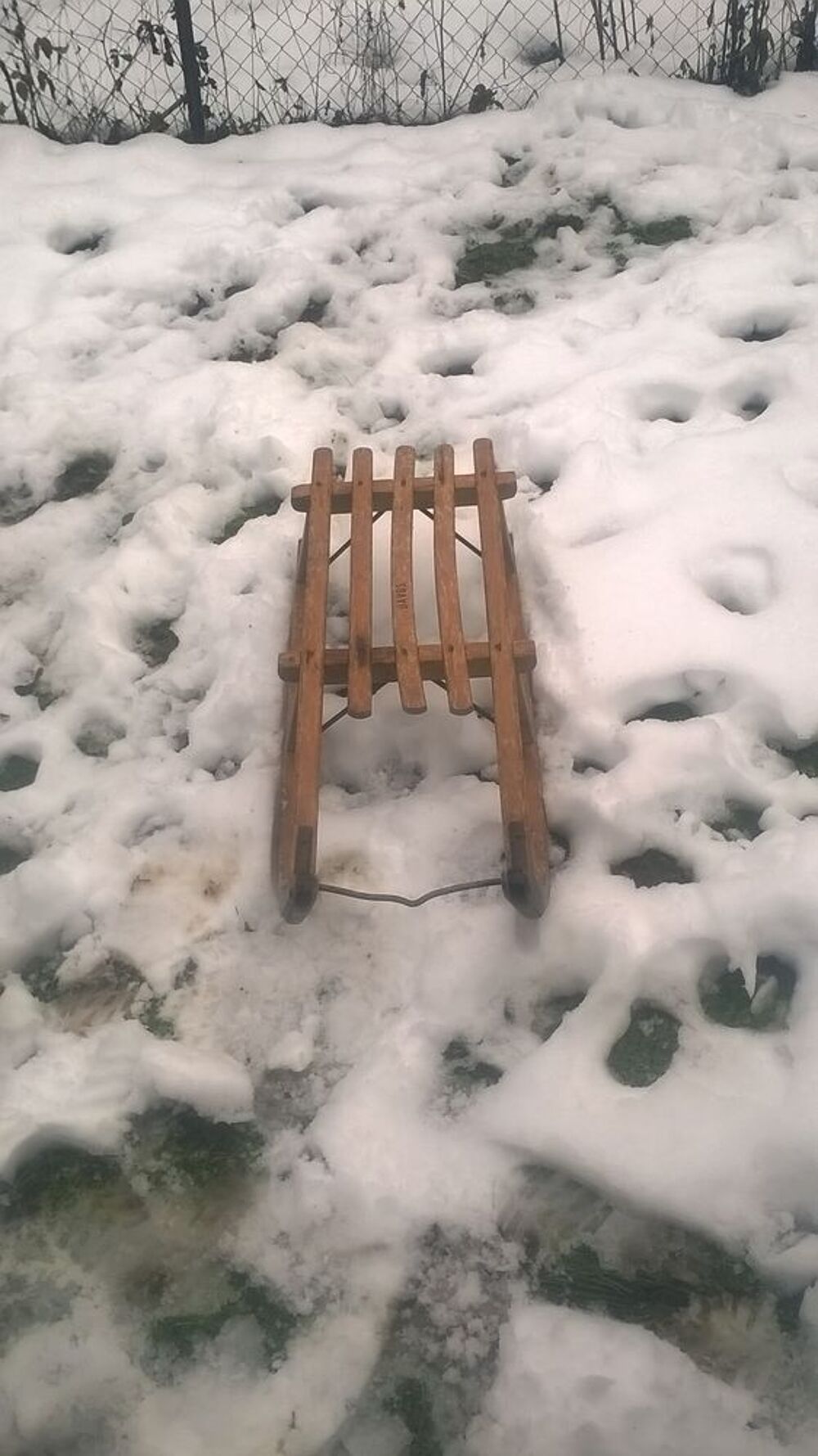 Luges en bois Jeux / jouets