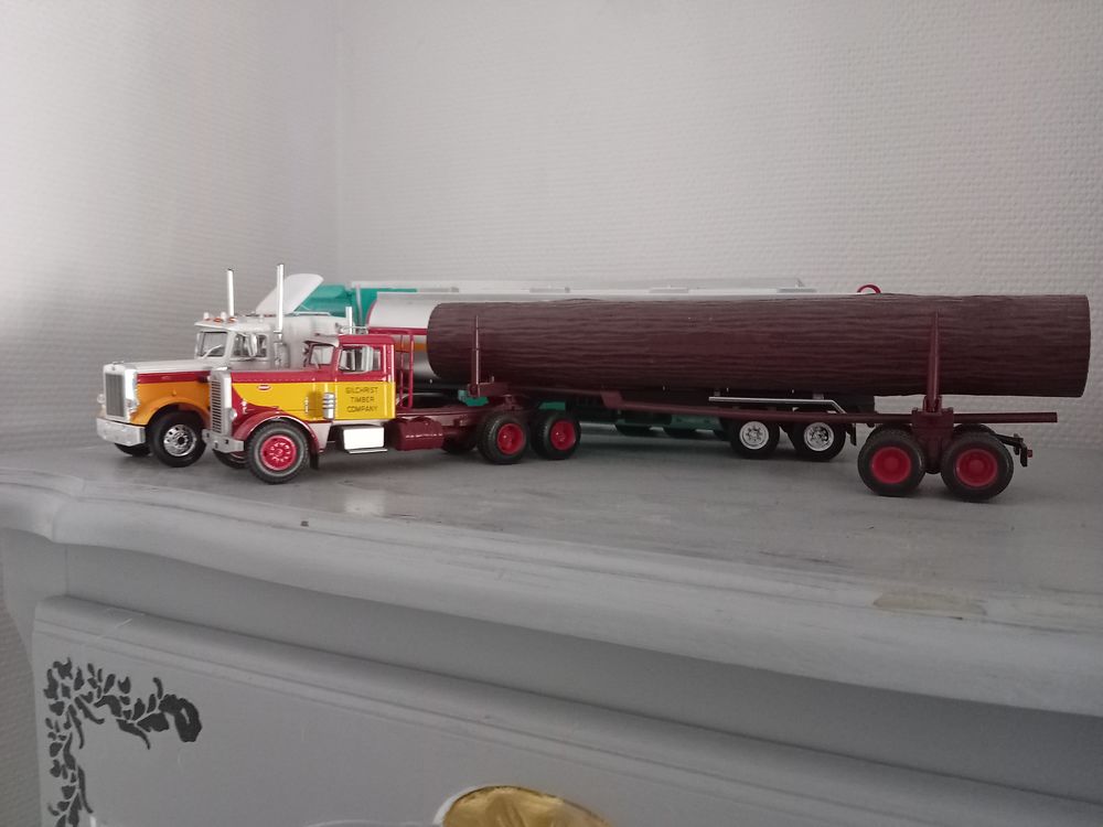 Lots de camions am&eacute;ricains Jeux / jouets