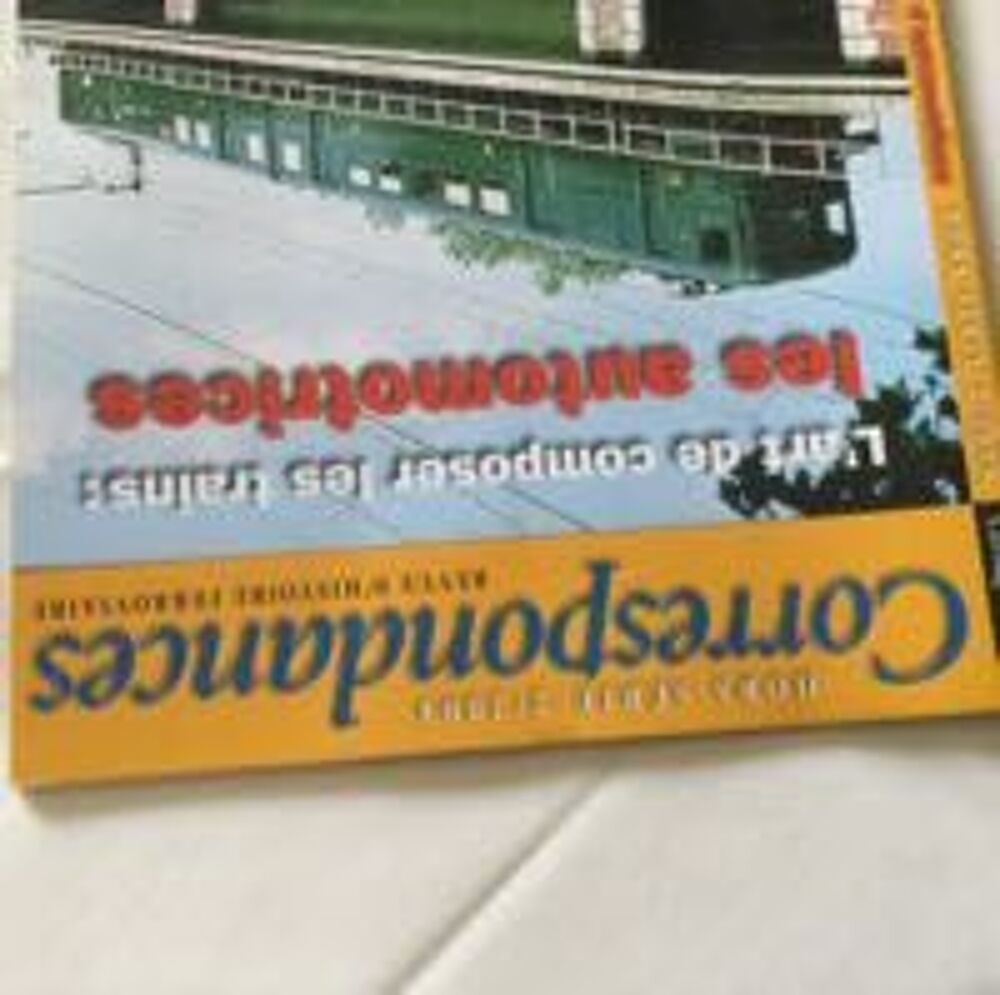 Correspondances. lot de deux revues d'histoire ferroviaire de 2004 Livres et BD