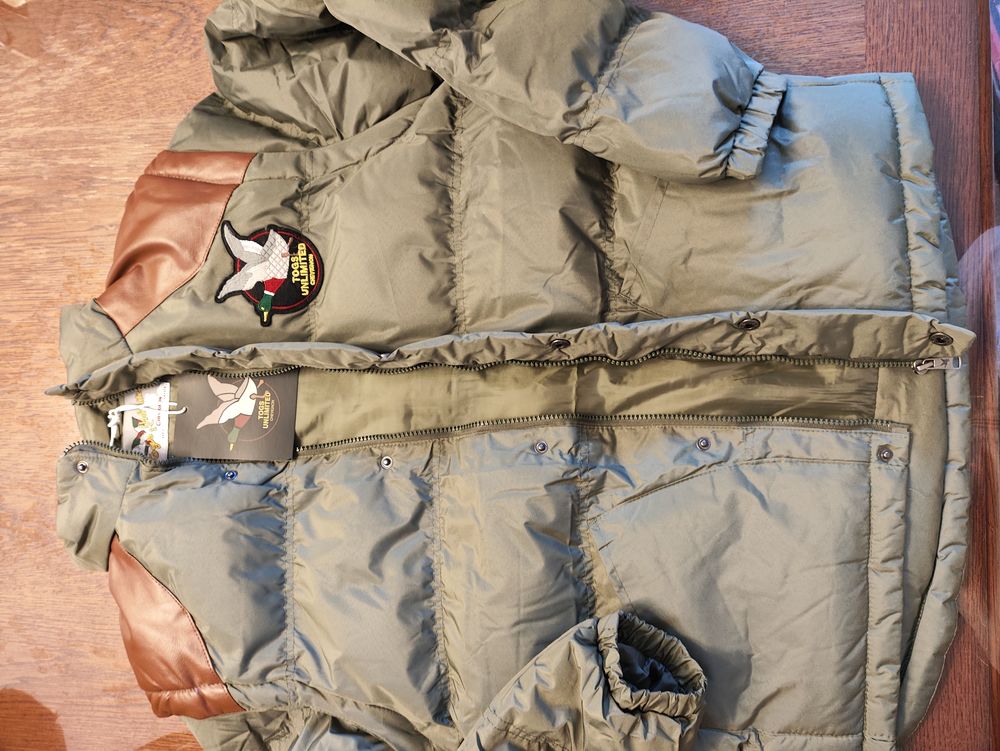 Doudoune Chevignon homme Vêtements