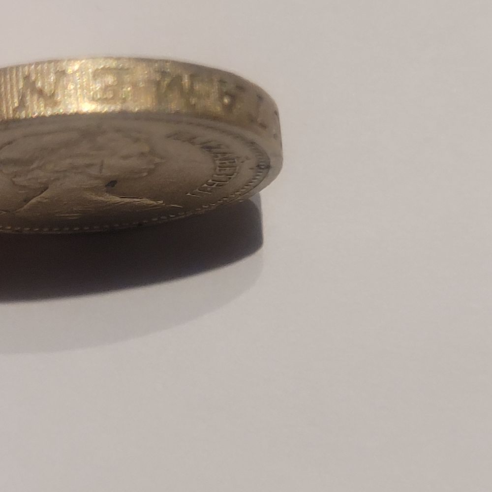 RARES PI&Egrave;CES ONE POUND 1983 