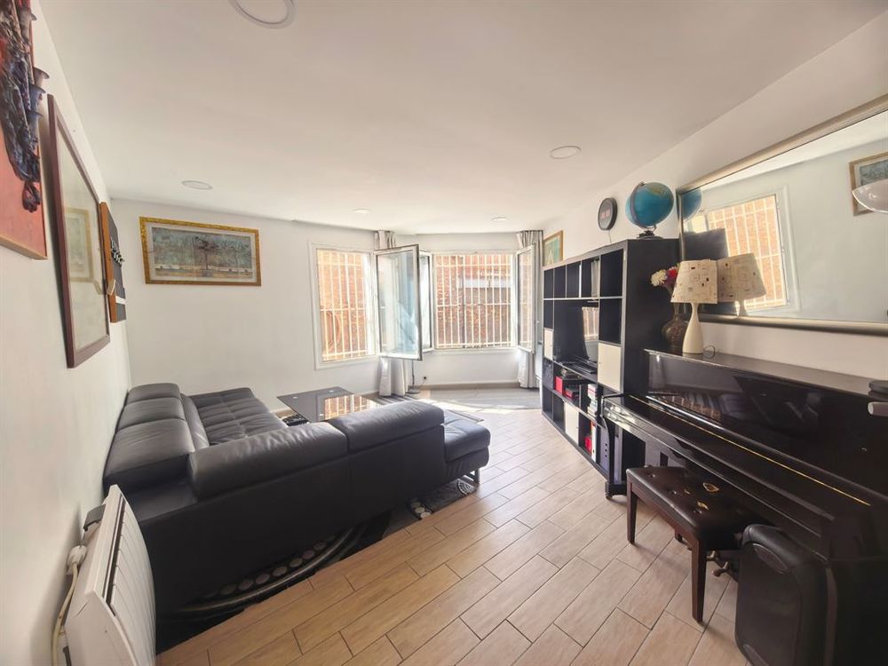 Vente Appartement 3 pièces proche du canal saint Martin Paris 10