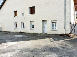  Appartement à louer 2 pièces 32 m² Viry