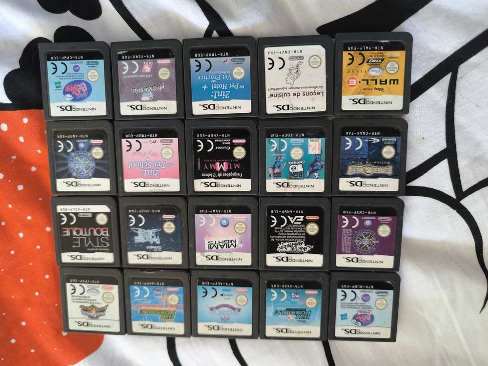 jeu Nintendo ds sans bo&icirc;te Consoles et jeux vidos