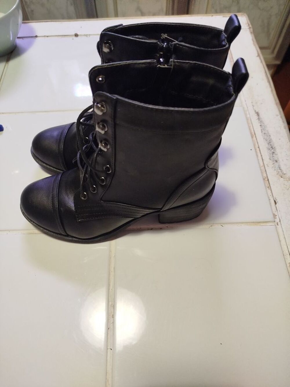 Bottines noires neuves femme en 36 Chaussures