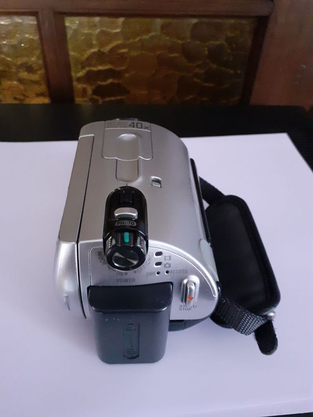 camescope SONY handycam DCR- SR 32 - 30 ga tr&egrave;s bon &eacute;tat 
Photos/Video/TV