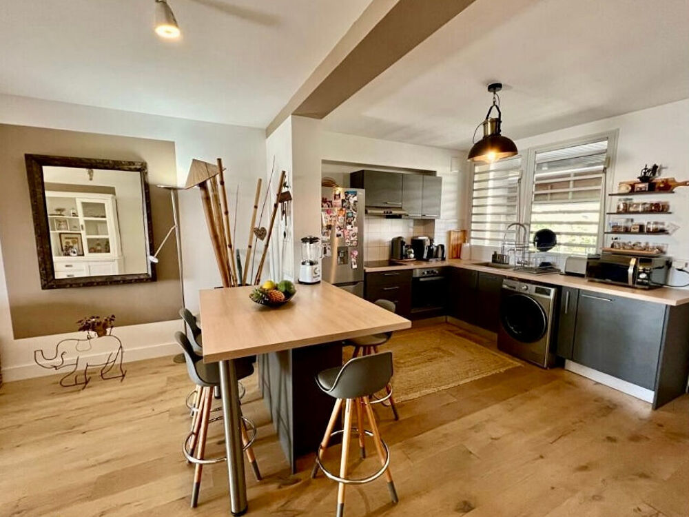 Vente Appartement ORPI - Saint Gilles Les Hauts Appt Duplex 4 pièce(s) 95.53 m2 VUE MER Saint-gilles les hauts