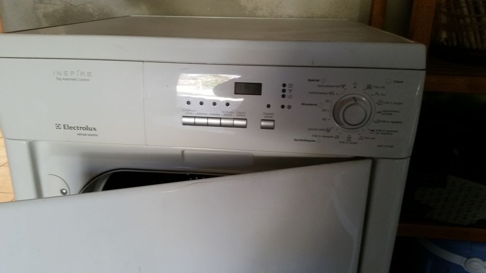 S&egrave;che linge Electrolux Inspire 7 kg en tr&egrave;s bon &eacute;tat Electroménager