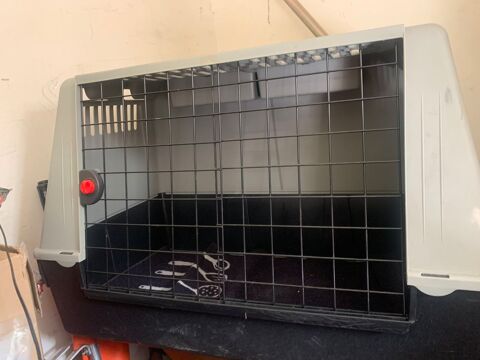 Cage de transport chien 50 78520 Limay