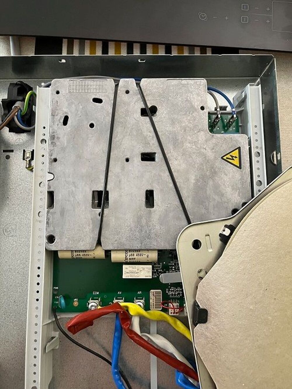 Plaque de cuisson induction Brandt Electroménager