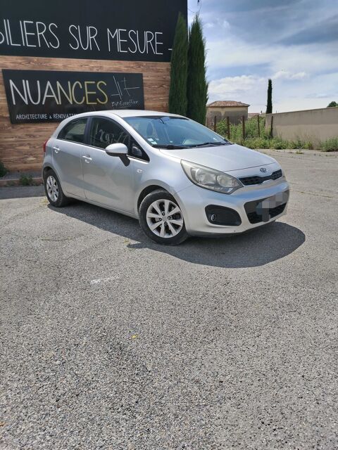 Kia rio 