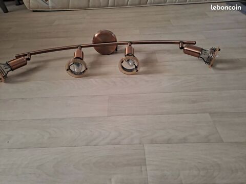 Rampe de spots 20 L'Hermitage (35)