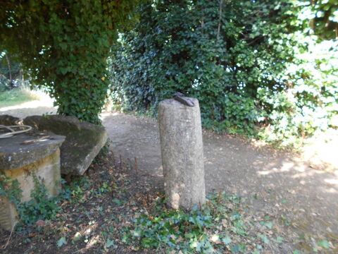 rouleau  en pierre 400 Carpentras (84)
