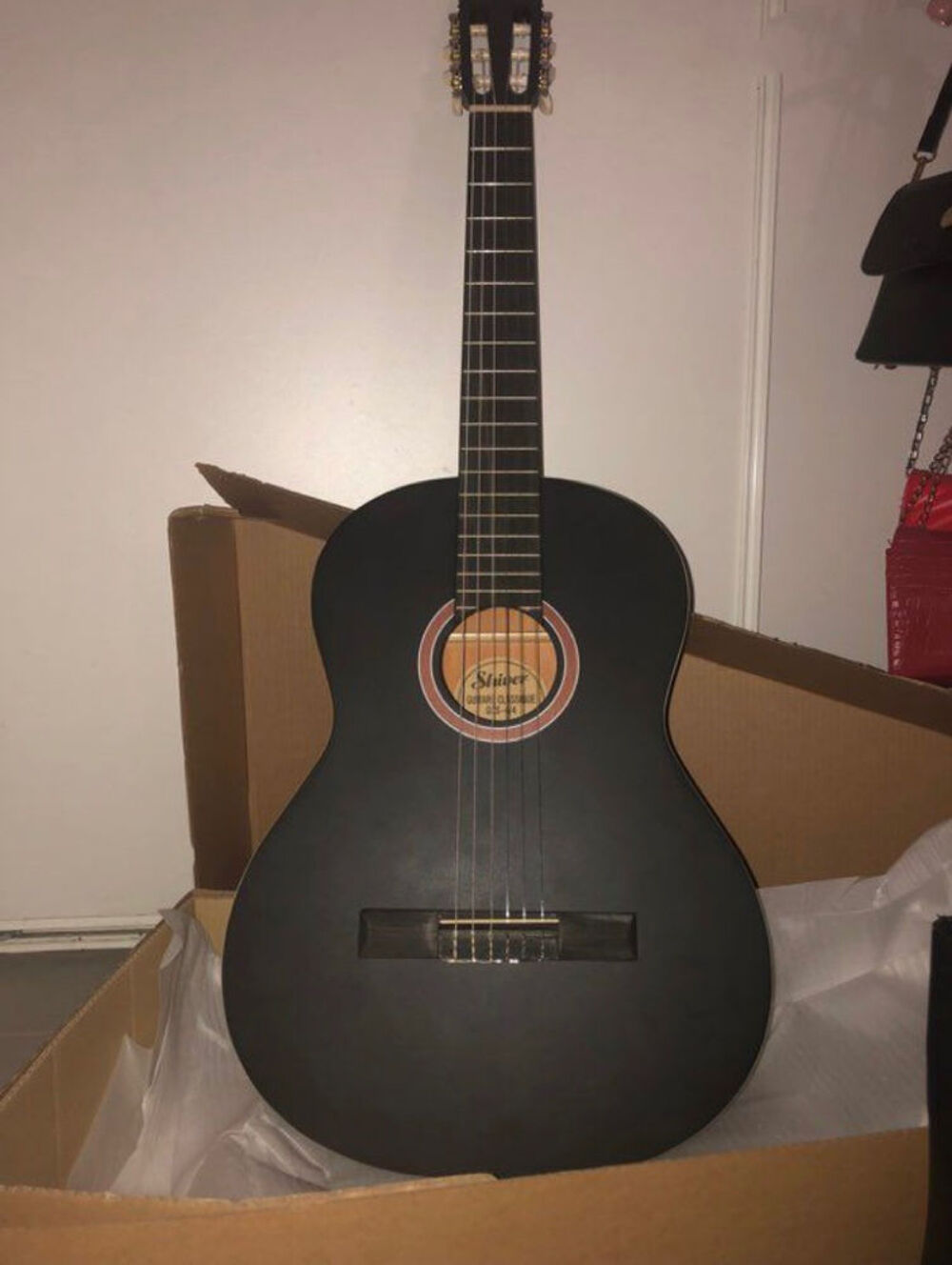 Guitare classique noire Instruments de musique
