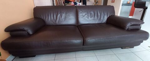 Canap� cuir marron 3 places 900 Pontivy (56)
