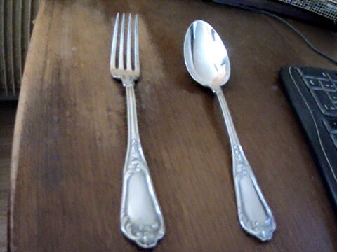 couvert en mtal argent christofle 19 me sicle monogramm 149 Cresserons (14)