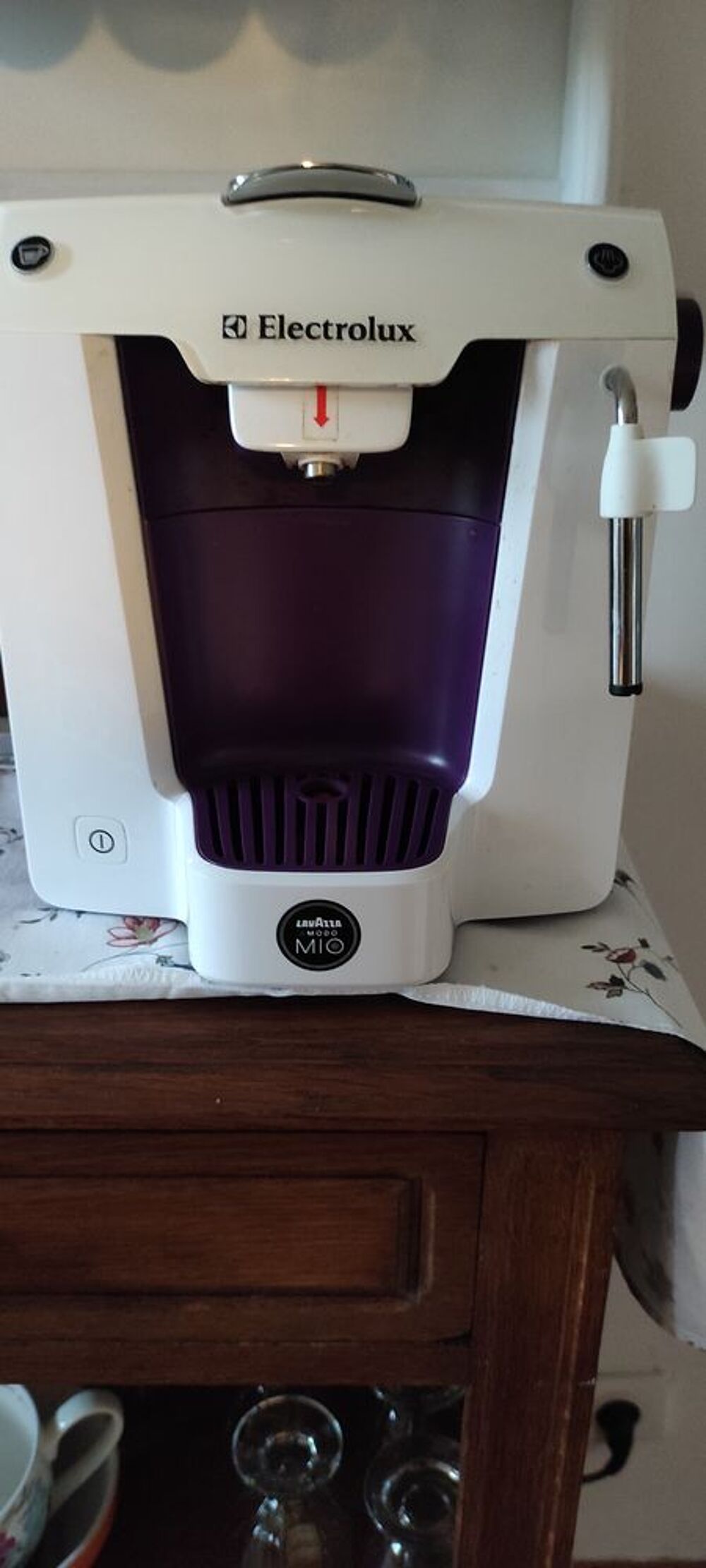 Machine Expresso &agrave; Capsules Lavazza Electrolux Favola Electroménager
