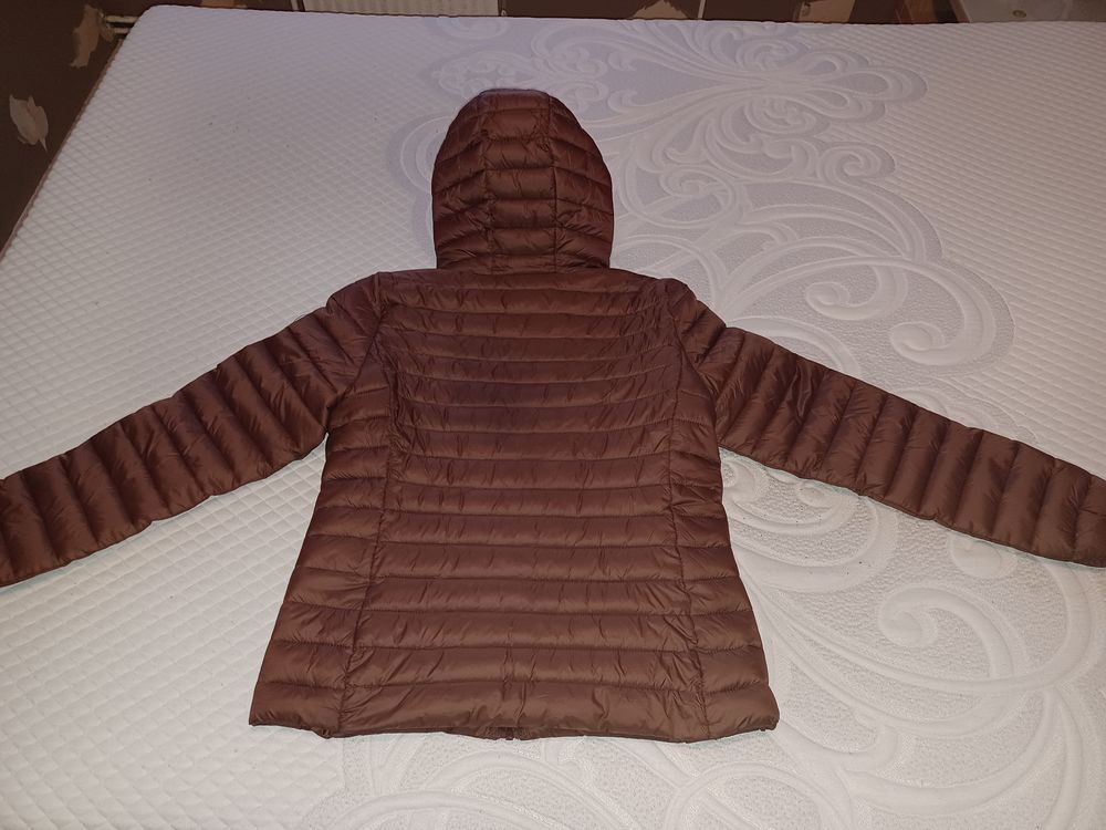 Doudoune &agrave; capuche jennyfer marron Vêtements
