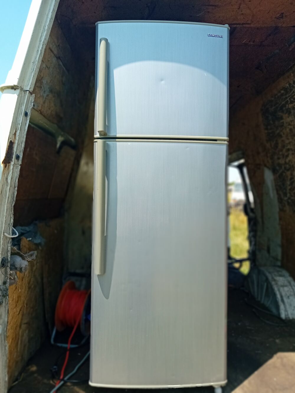 Frigo avec cong&eacute;lateur Electroménager