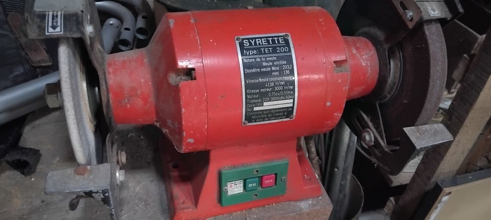 Touret &agrave; meuler SYRETTE 220/380 Bricolage