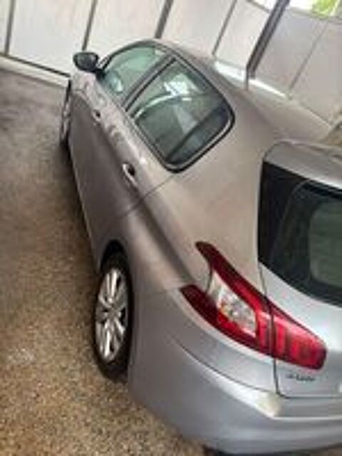 308 1.6 HDi 92ch FAP BVM5 Allure 2013 occasion 11000 Carcassonne