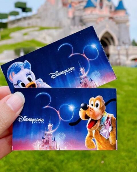 3 places Billets pour Disneyland Paris 80 Mont�vrain (77)