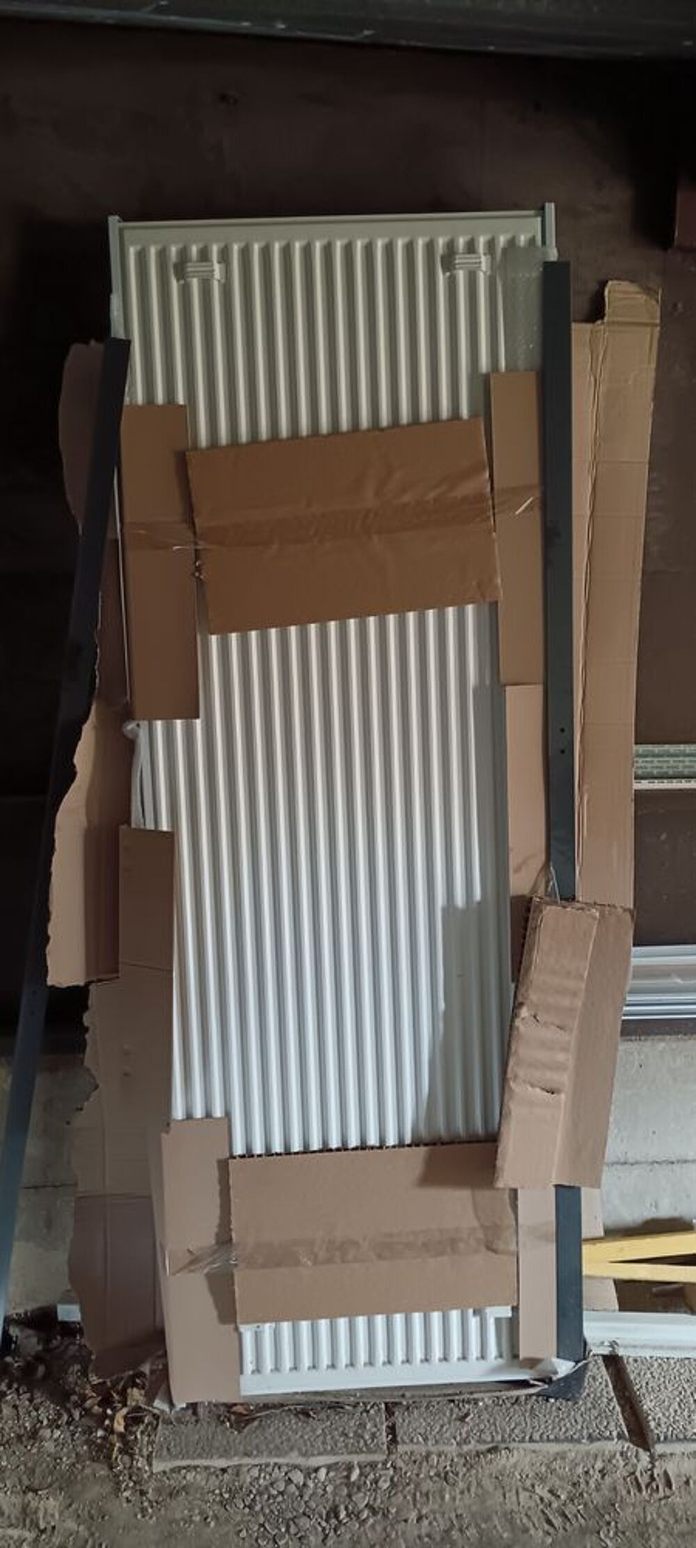 Radiateur VASCO NIVA N2L1 Eau Acier Gris Bricolage