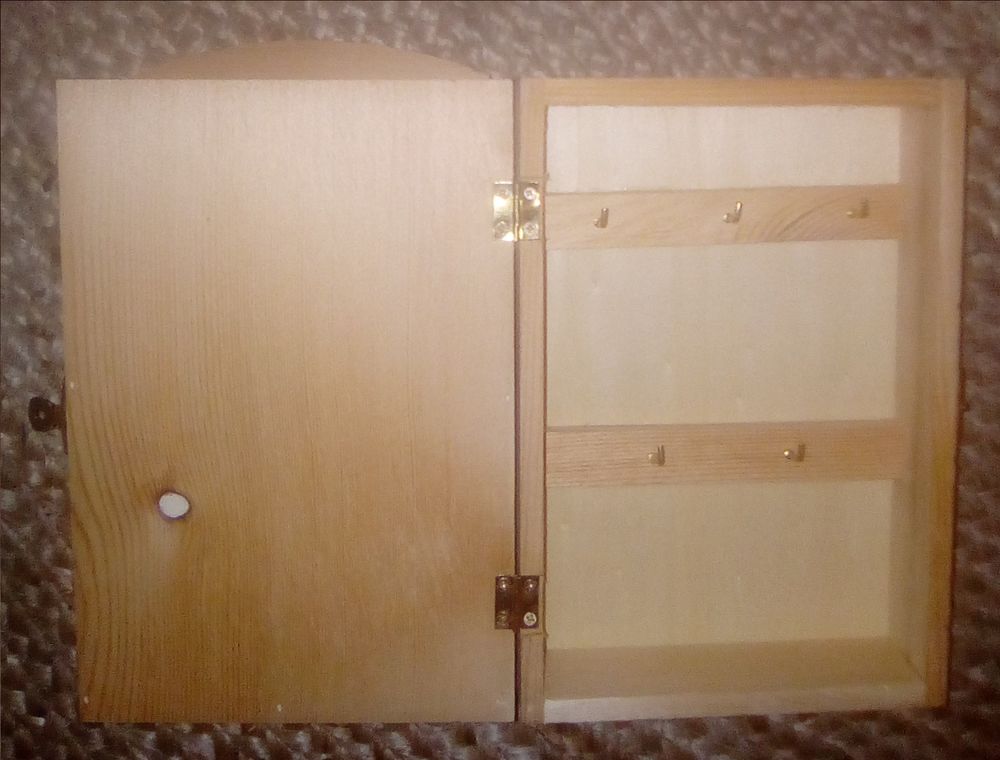 boite en bois pour clefs et papiers Décoration