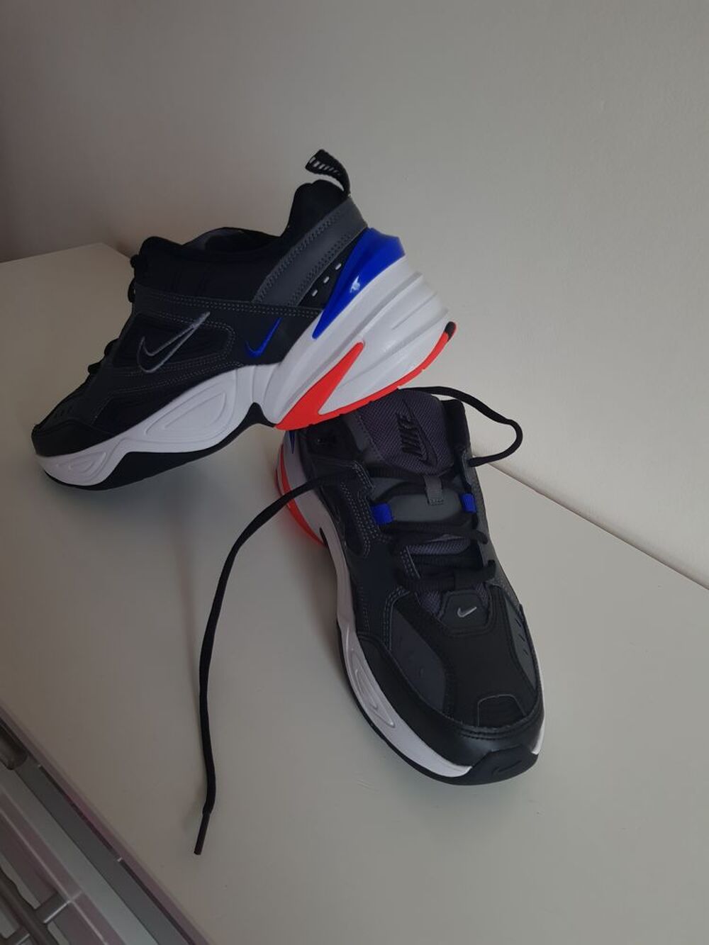 Basket nike t44 Chaussures