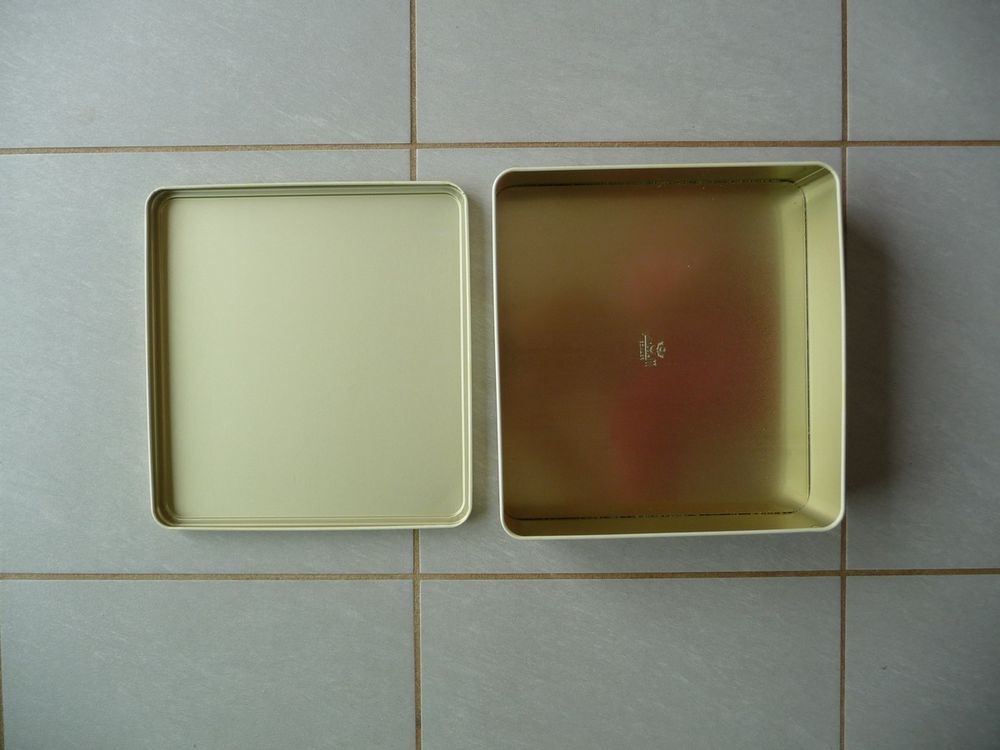 Boite m&eacute;tal &agrave; g&acirc;teaux grand mod&egrave;le la cure gourmande Cuisine