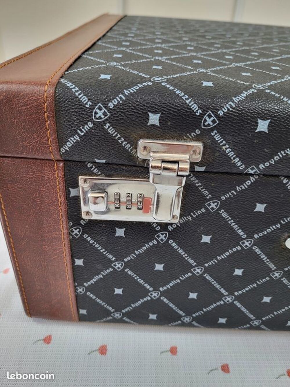 Valise, Royalty Line Suisse Maroquinerie