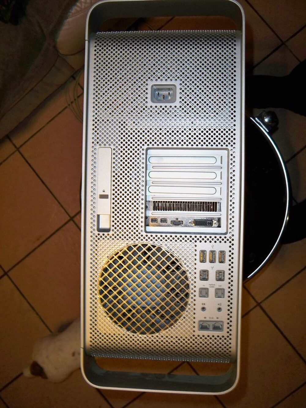 Ordinateur Apple Mac Pro 5.1 de 2012 (2 process 6/12c?urs). Matriel informatique